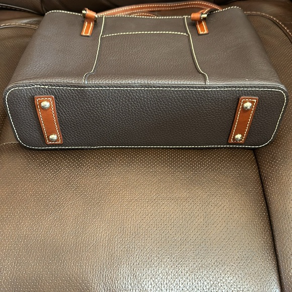 Dooney & Bourke Bag - Picture 4 of 9